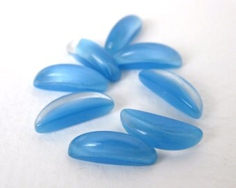 Vintage Glass Cabochon Sapphire Half Moon Blue Moonstone 15mm gcb0651 (6)
