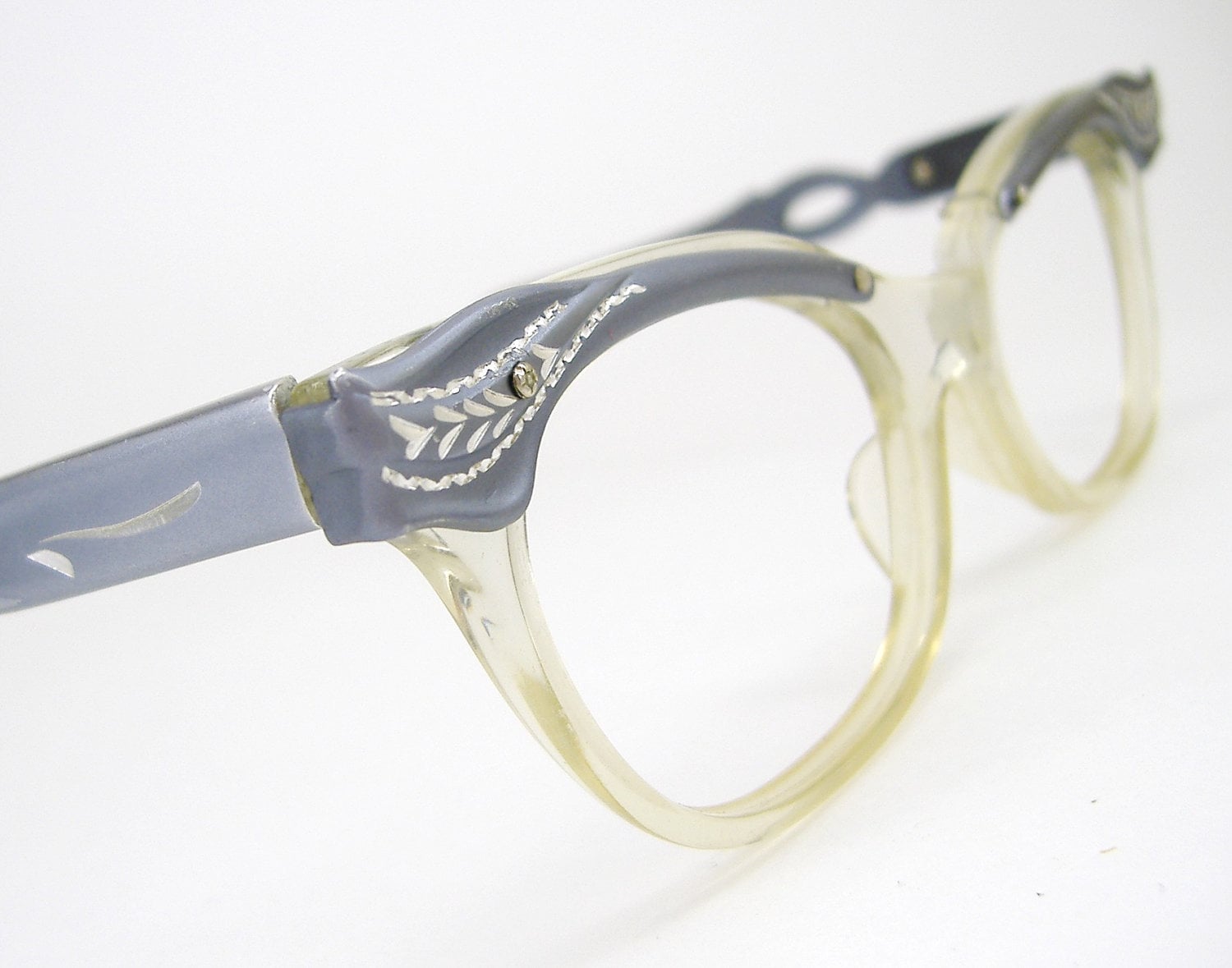 Vintage Womens 50s Grey Horn Rim Cat Eye Glasses Eyeglasses Or