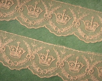 Embroidered Net Lace Crowns & Bows