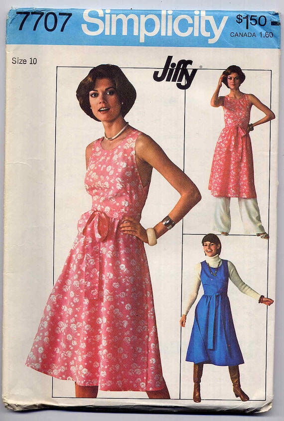 Vintage 70's Jiffy Whirl Away Style Wrap Dress Sewing Pattern Simplicity 7707--Bust 32.5