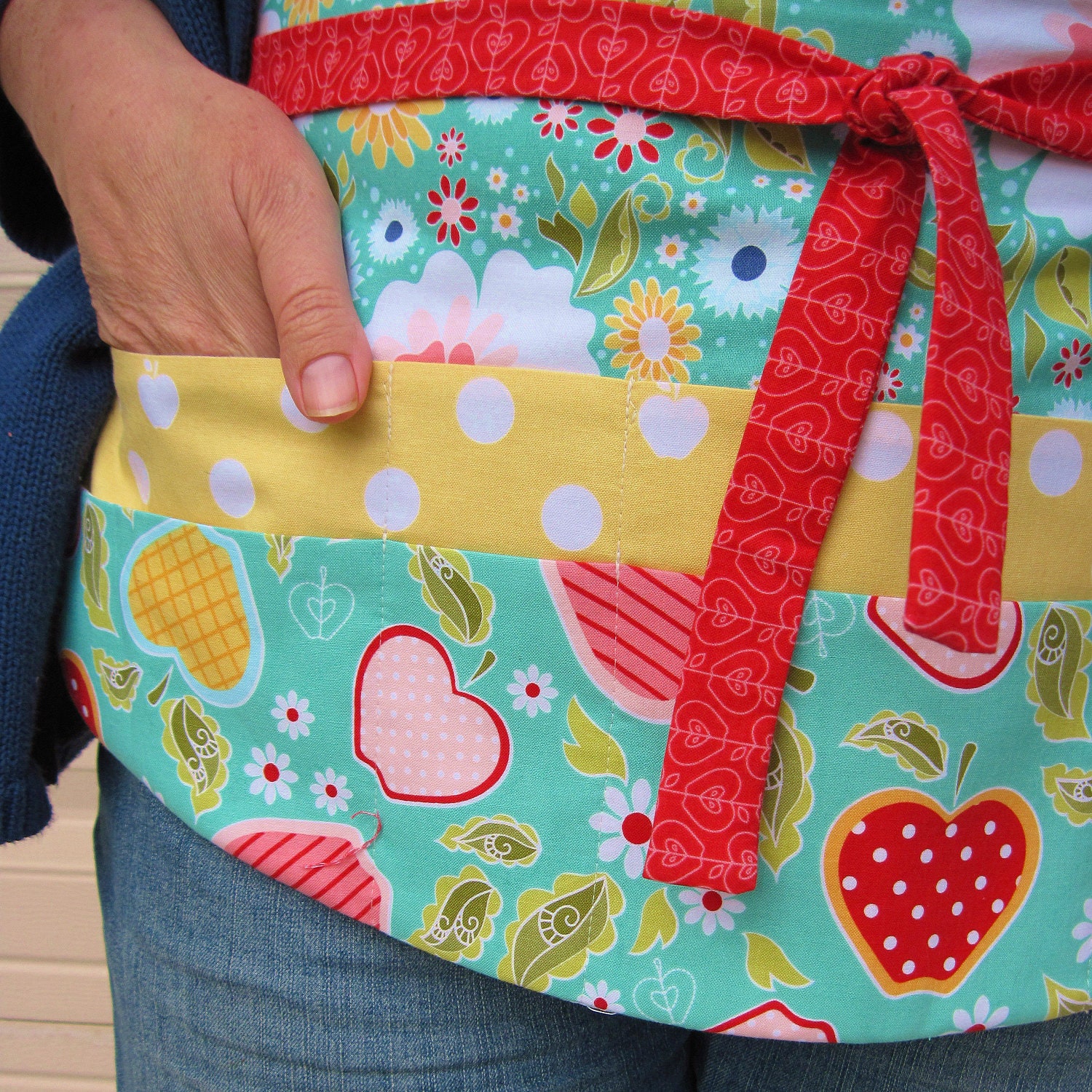 Teacher Apron with Pockets Last One Pretty Floral Utility