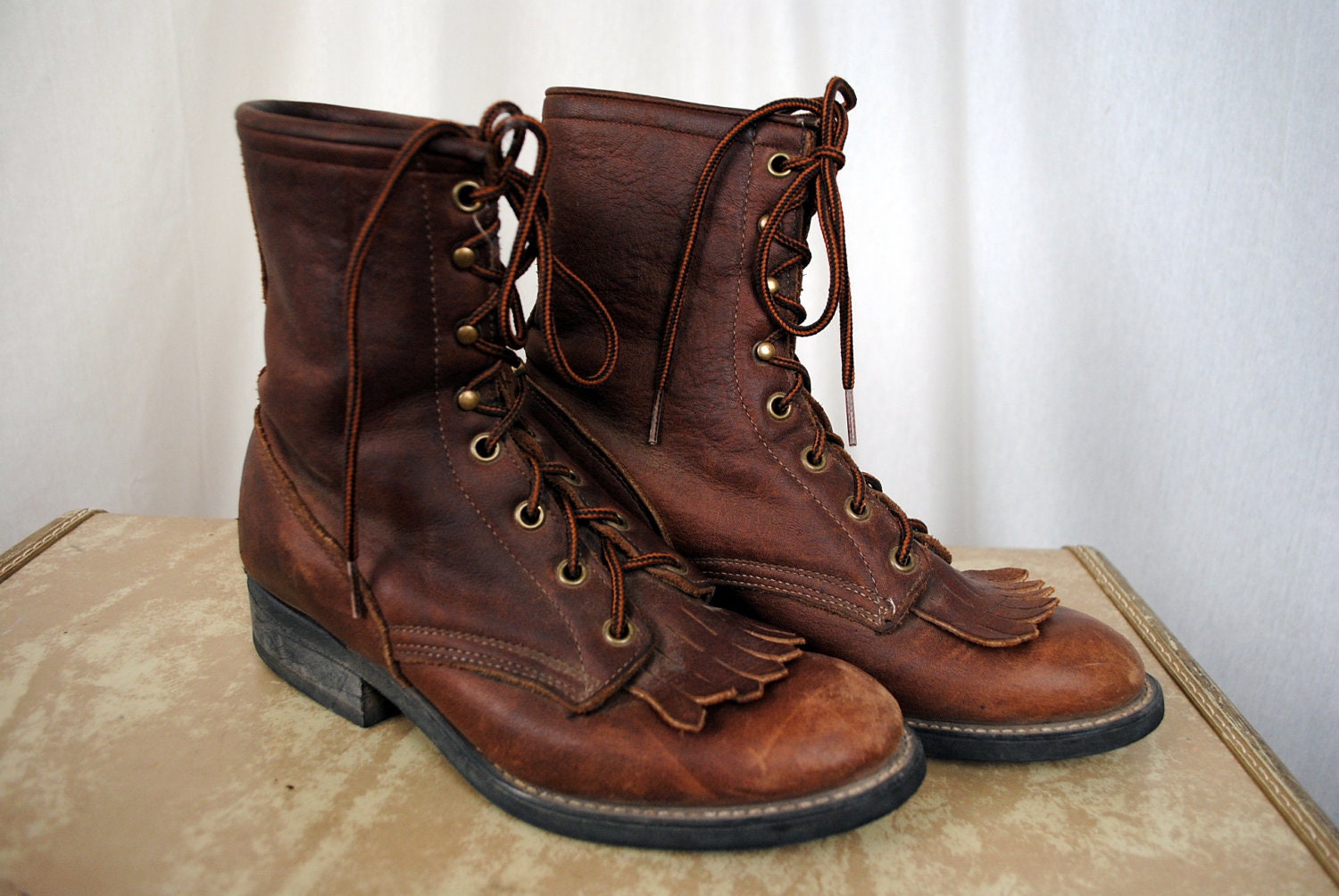 laredo lacer boots
