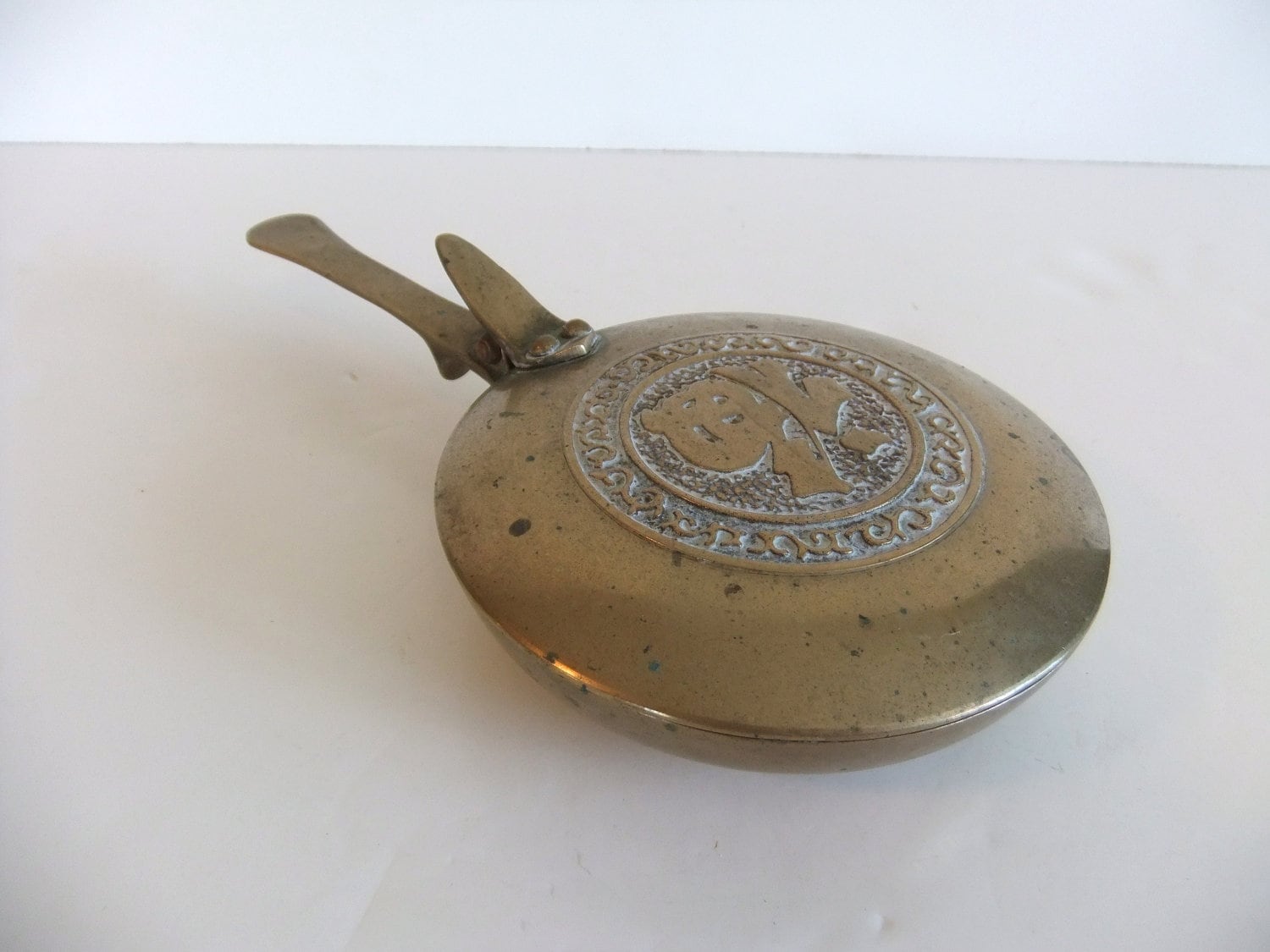 Vintage Silent Butler Brass tray ash tray bed by NimblesNook