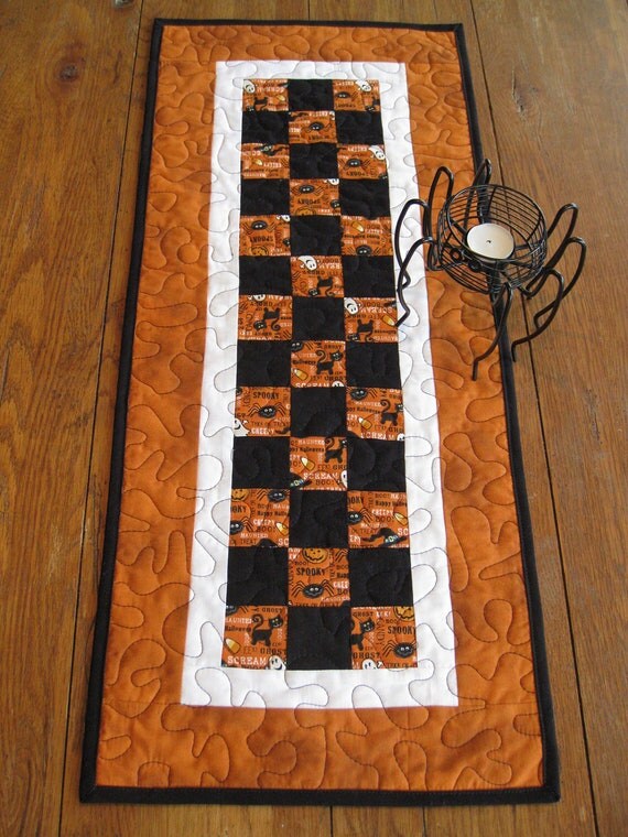 Halloween Table Runner