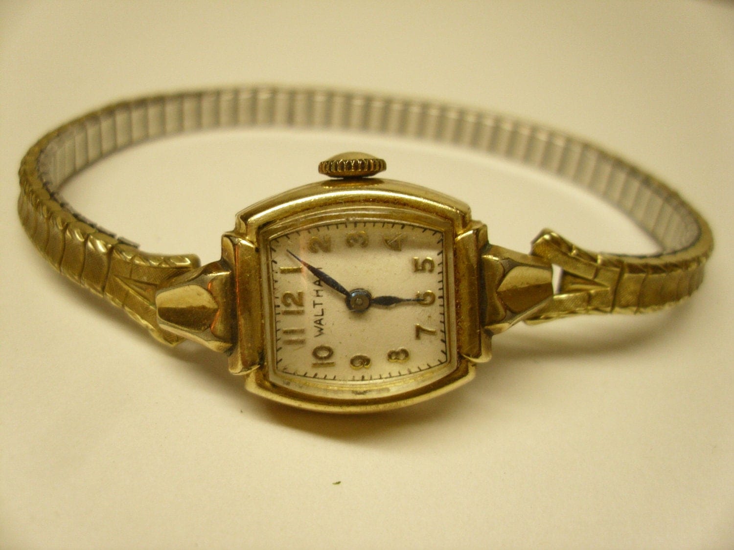 Vintage Gold Filled Waltham Wrist Watch 17 Jewels