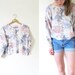 SALE // vintage 1990s knit shirt // crop top // floral print // pastel colors // size small s // medium m