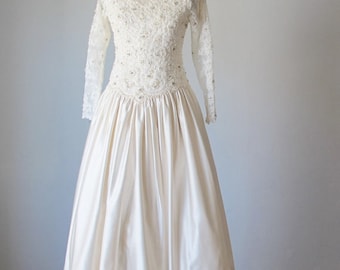 Wedding Dress / Vintage 1950s wedding dress / by StudioNostalgia