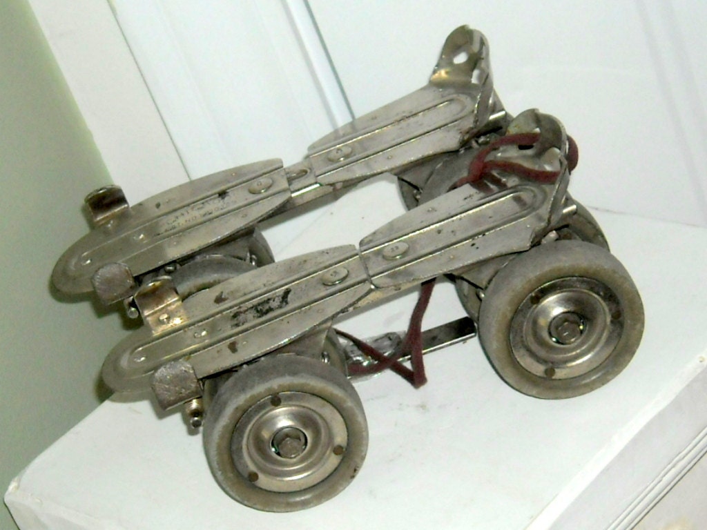 Retro Metal Roller Skates Chicago Roller Skate Company