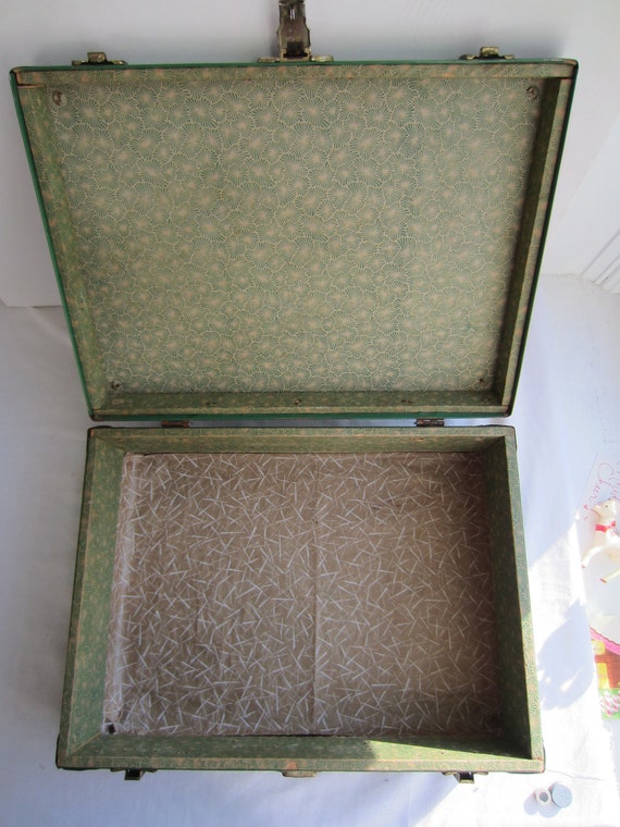 Vintage Metal Box Green & Red Roller Skate Case/ Travel Case