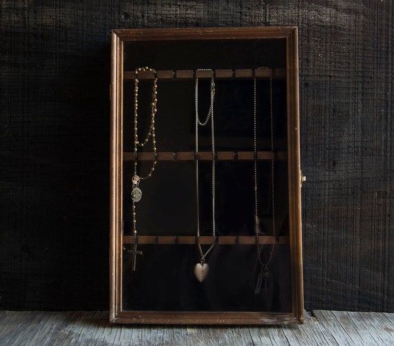 Wooden Display Case Box Necklace Jewelry Curio Rustic