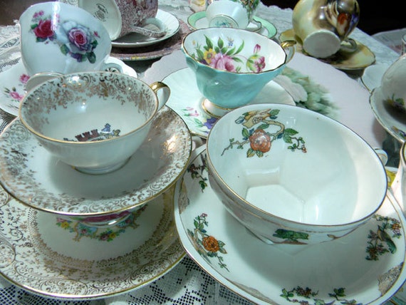 Cups cups  lot Saucers Mismatched Lot  or Vintage   saucers Wedding 10 Party and vintage Tea and  job