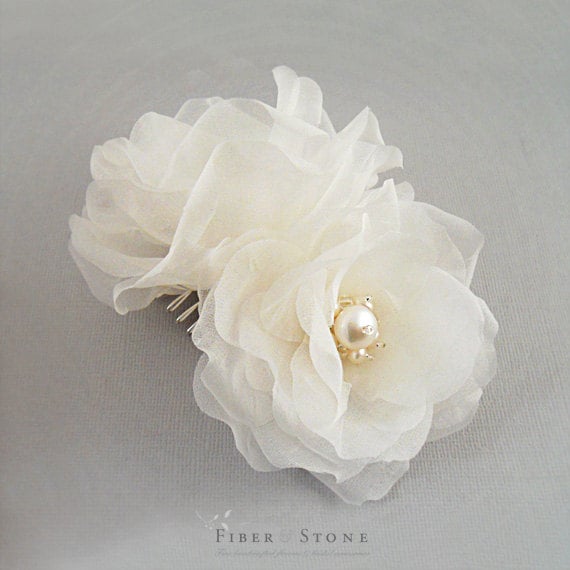 Pure Silk, Double Rose Bridal Hair Flower Comb, Bridal Headpiece, Ivory, White, Wedding Hair Accessories, Freshwater Pearl Wedding Headpiece