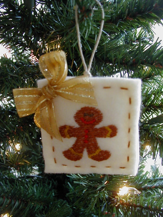 Felt Christmas ornaments machine embroidery set of Three