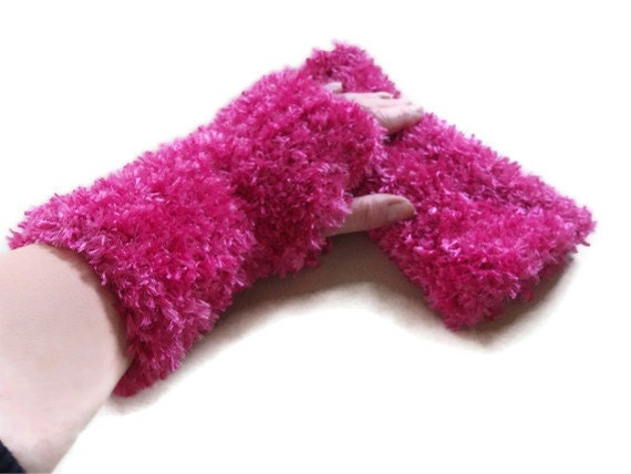 Wristies Fingerless Mitts Gloves Armwarmers by UniquelyYourDesigns