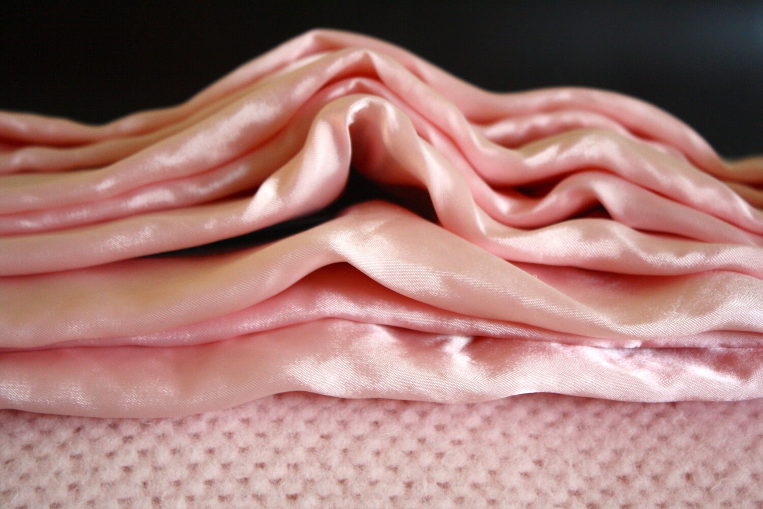 Pink Vintage Blanket with Satin trim 84 x 66 by BeggarsBanquet