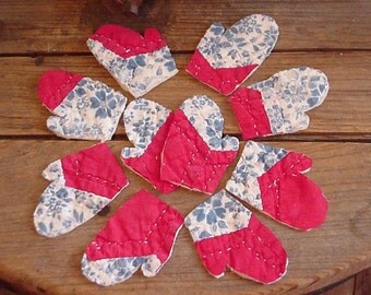Patchwork Mitten Appliques, Small Vintage Primitive Feedsack Cutter Quilt Winter Snow Mittens, Prim Embellishments itsyourcountry