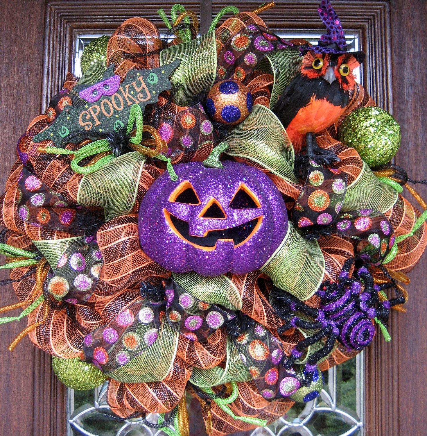 Deco Mesh SPOOKY HALLOWEEN WREATH