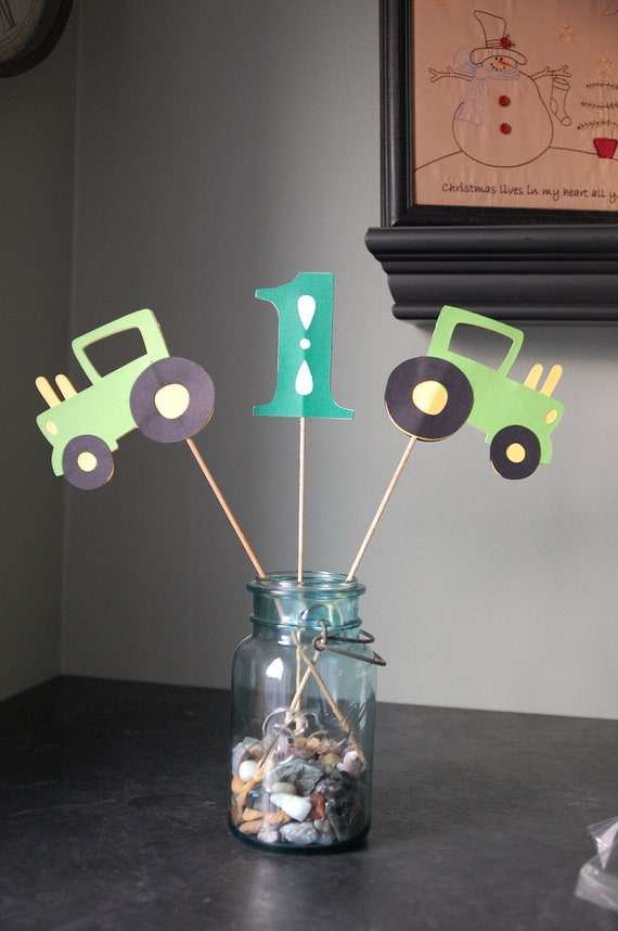 Green Tractor Centerpieces Farm Birthday 8 Pcs Barnyard