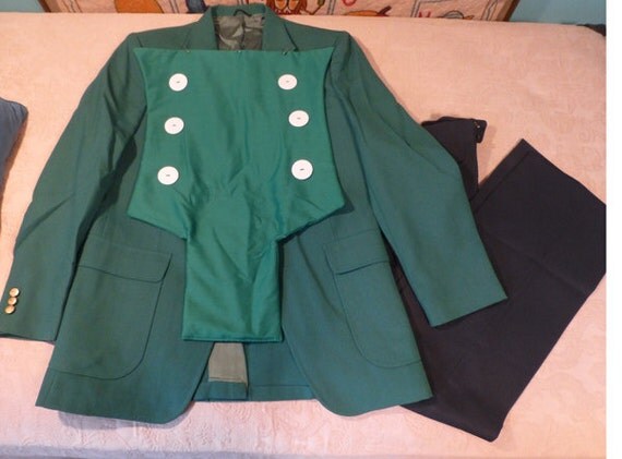 Man’s Wizard of Oz Emerald City doorman Halloween costume