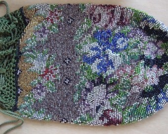 Beautiful Antique Victorian Micro Beaded Bag Purse With Rose Floral Ornementation Just Perfect 3