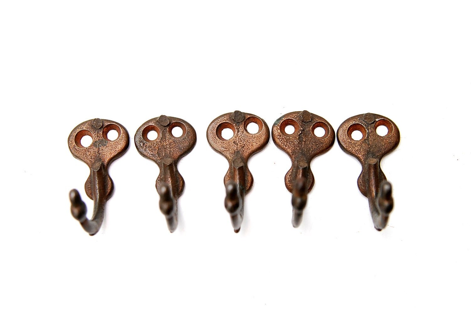 5pc Vintage Antique Hooks Small