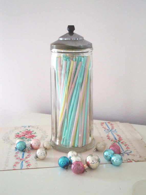 VINTAGE STRAW HOLDER Glass Jar Kitchen Canister Storage