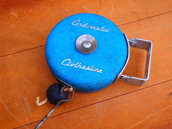 Vintage Retractable Clothesline