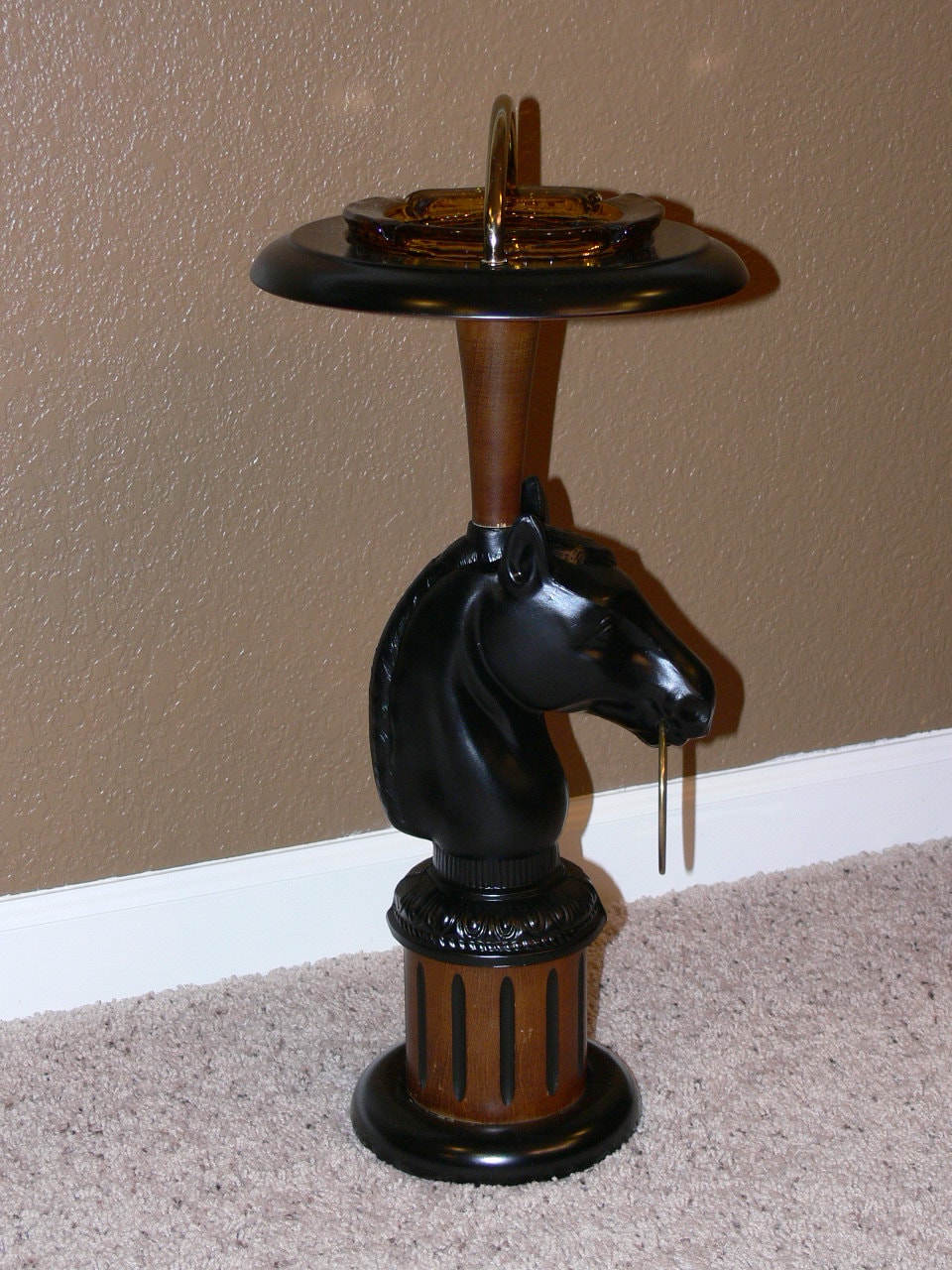 Vintage Horse Head Ashtray Floor Stand MG178
