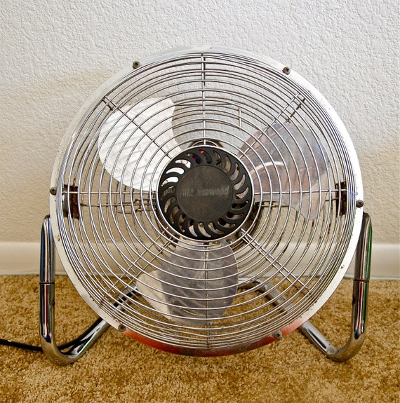 SALE...Vintage Lakewood metal blade fan...industrial fan...