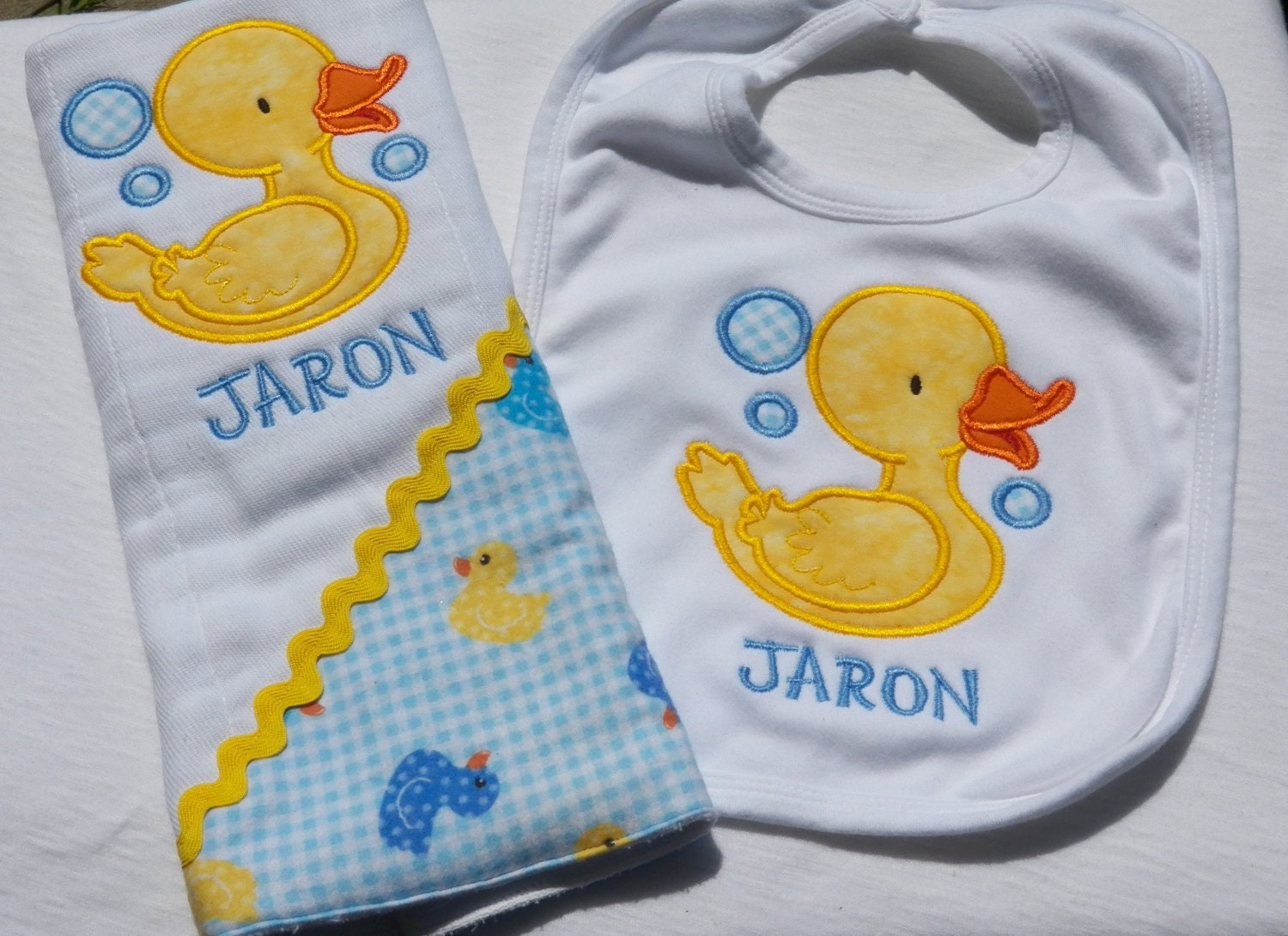 Appliqued Bib and Burp Cloth Gift Set