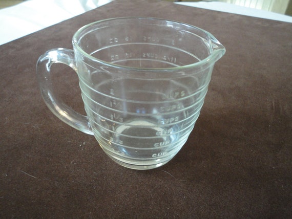 Vintage Measuring Cup Clear Glass Measuring Cup Vintage 2 3527