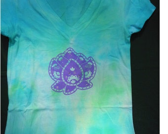 Popular items for yoga t shirt on Etsy