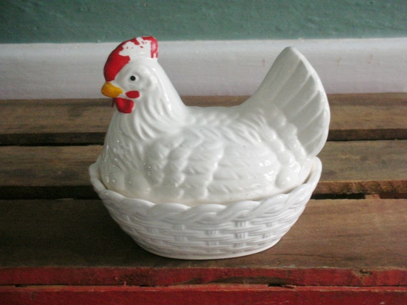 Ceramic Chicken Bowl by CocoBearsHoneyHole on Etsy
