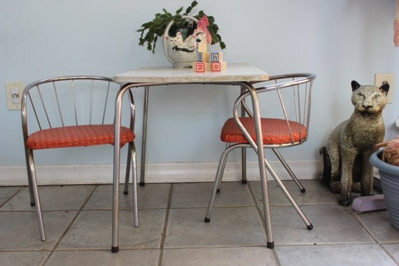 1950's children's formica table and metal chairs 3