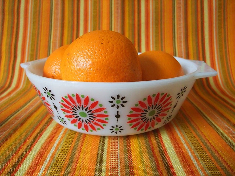 Pyrex Mid Century Dish vegetable pattern