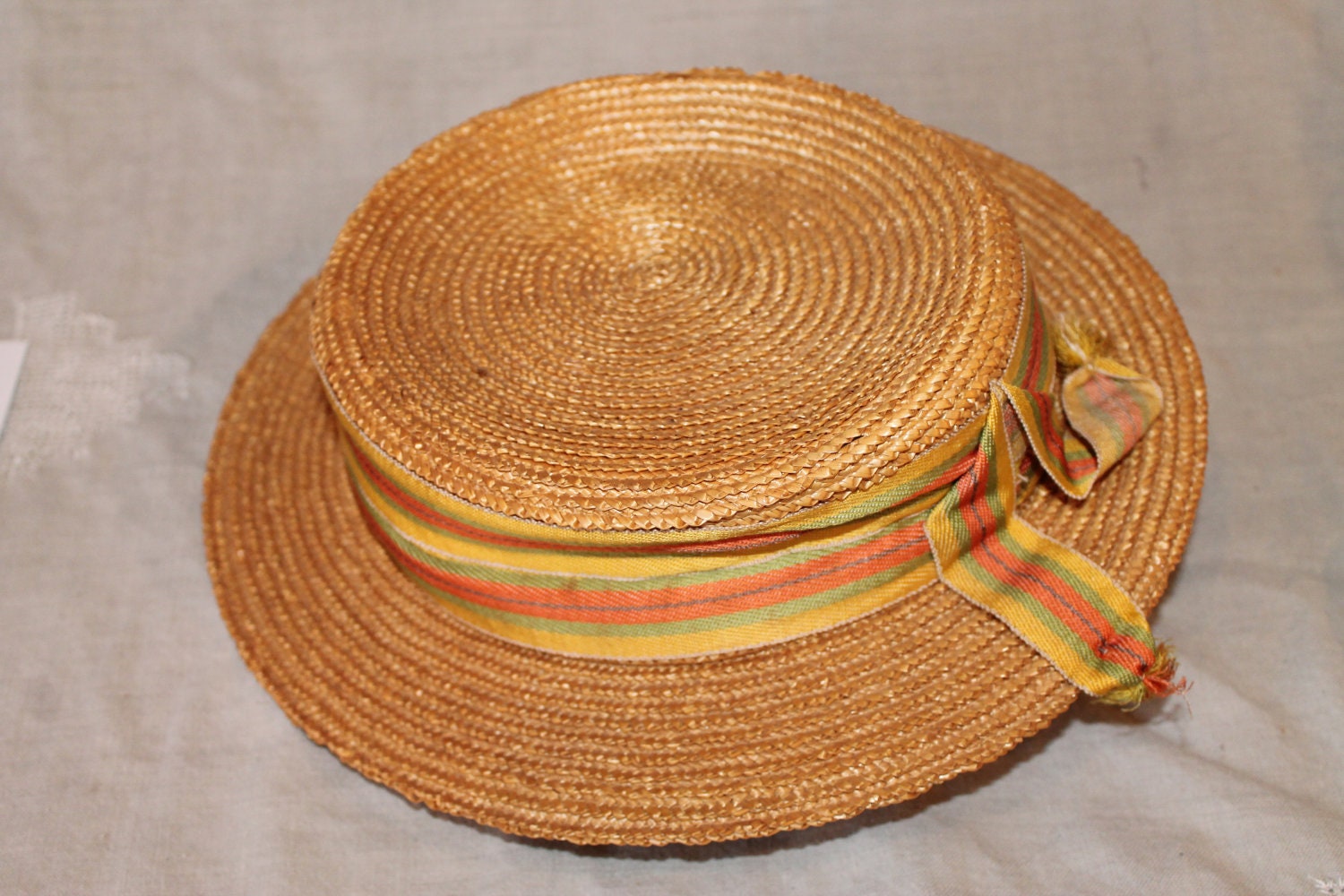 1920s Vintage Ladies Straw Boater Skimmer Hat w/ Yellow Green