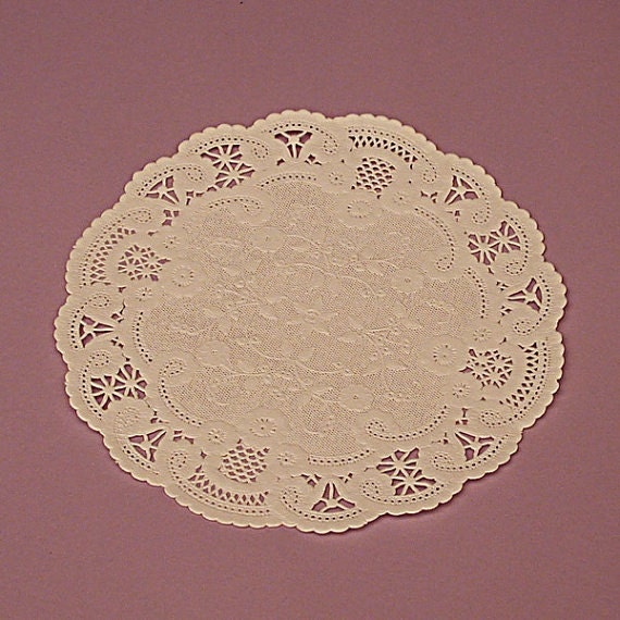 25 French Lace Paper Doilies 12 Inch Round Use for by ONEAugust