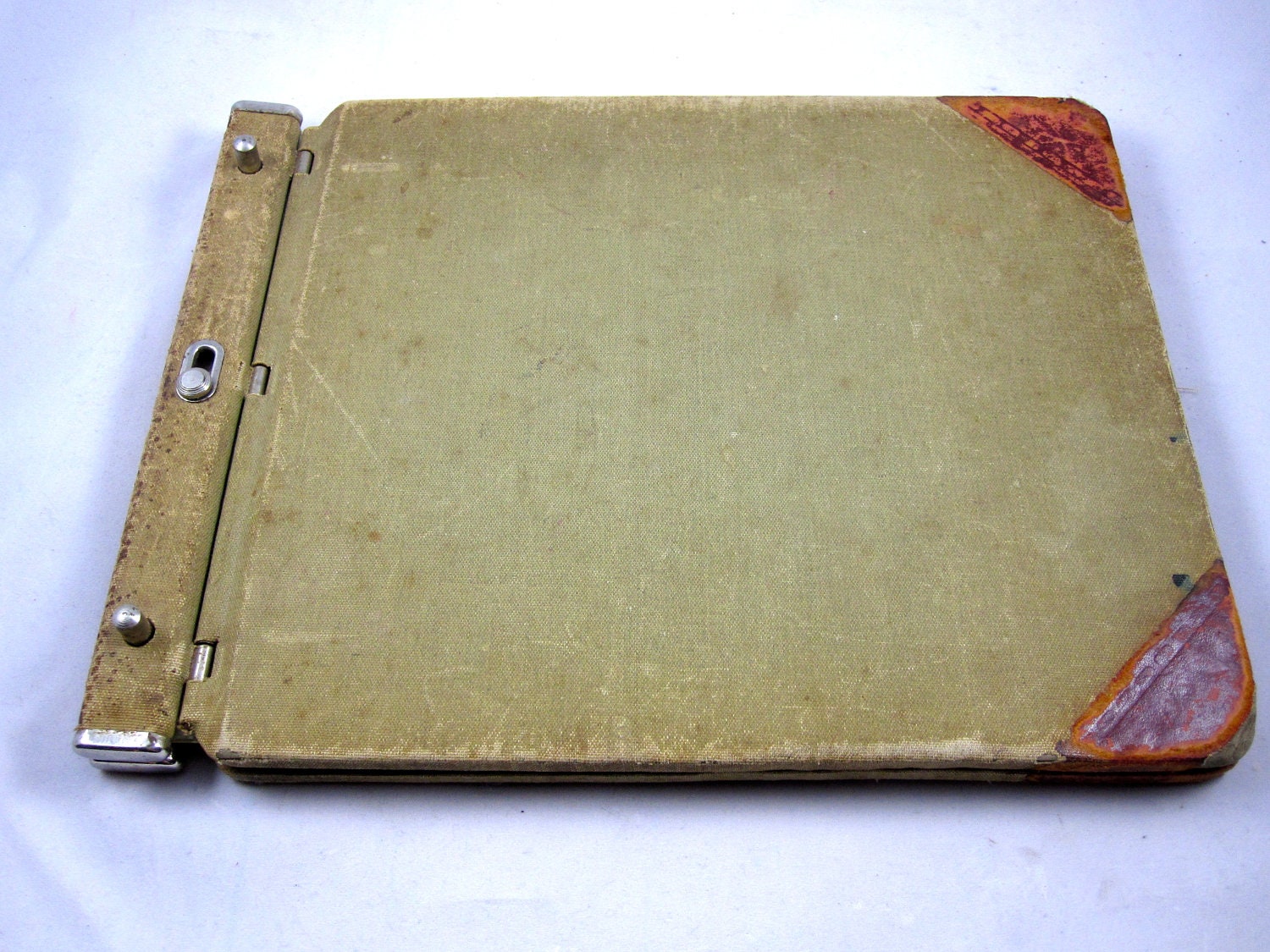 Vintage IP Loose Leaf Ledger Post Binder