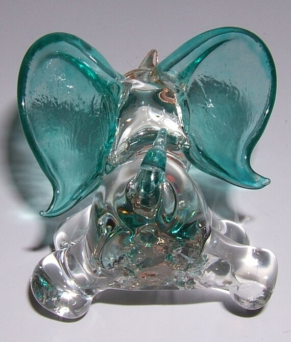 dumbo glass figurine