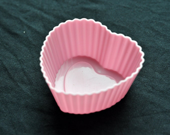 Lot of 3 Flexible Silicon Silicone Soap Molds Candle Making Cup Cake Muffin Mold - Heart