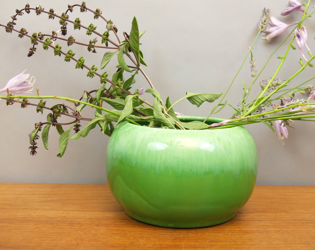 Vintage Green DripWare Planter / Jenkins Ceramics USA