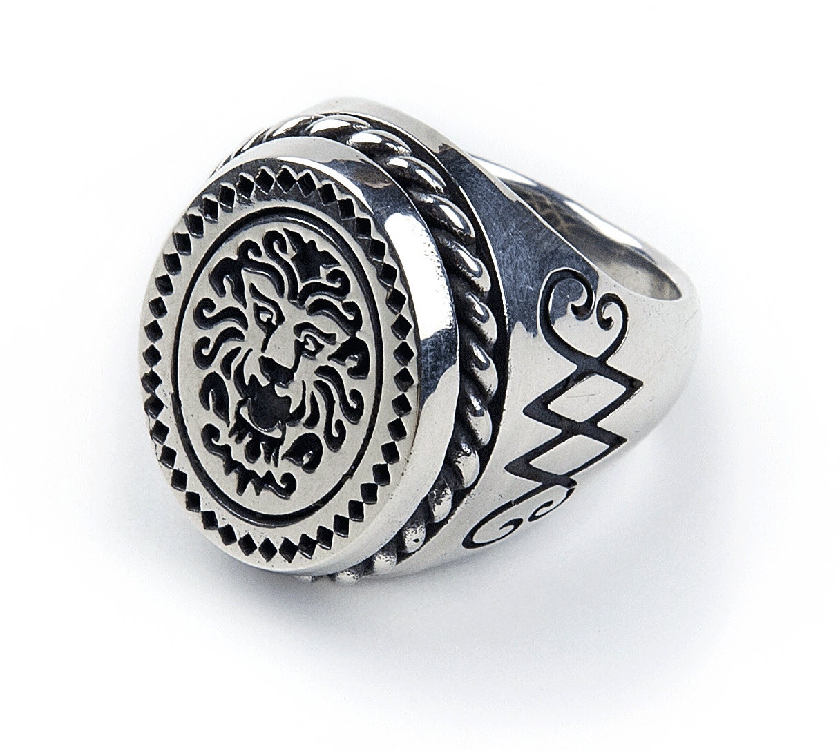 The King Ring The King Ring