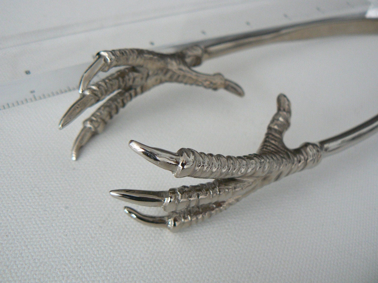 Awesome Vintage Ice Tongs Metal Bird Claw Ice Tongs Cast
