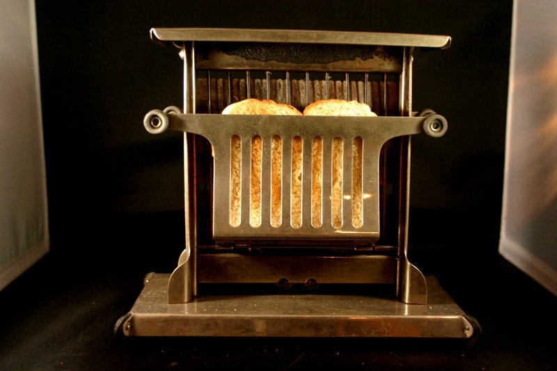 Antique 1915 Universal Electric Toaster Landers Frary and