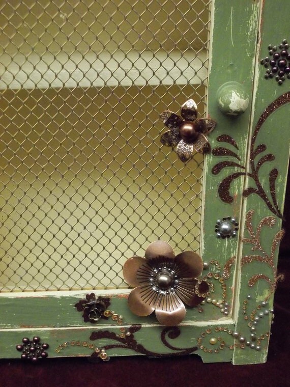 Shabby Chic Burlesque Display Shelf