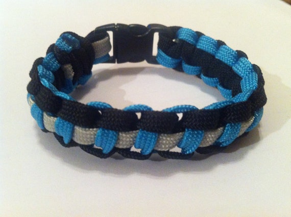 Items similar to Custom Tri-color Paracord Bracelet -- Free Shipping on ...