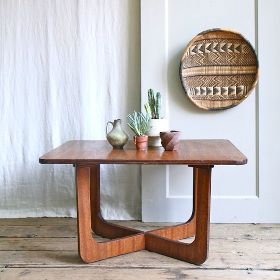 RESERVED ////   Vintage Mid Century Wood Coffee Table / Handmade, Modern, Ply