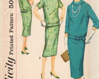 Items similar to Vintage 1989 Toddler Ruffle Tea Length Dress ...