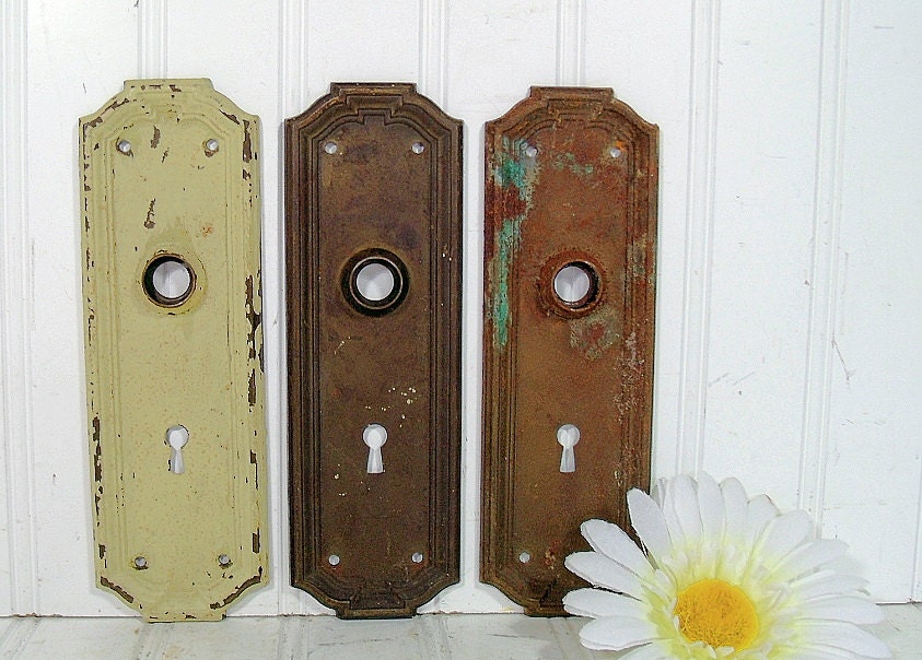 Vintage Metal Door Knob Plates Set of 3 Yale Architectural