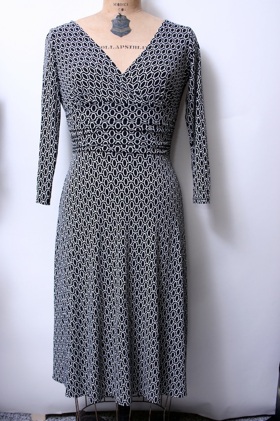 ON SALE VIntage Flowy Dress by thejunkhaus on Etsy